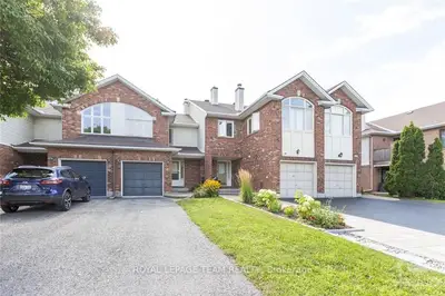 167 Thornbury Crescent, South Of Baseline To Knoxdale, On K2g 6c3