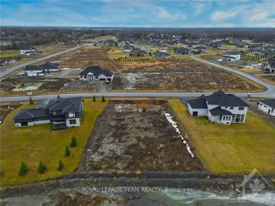 3971 PERENNIAL Way, Greely - Metcalfe - Osgoode - Vernon and Area, ON K4P 0E1