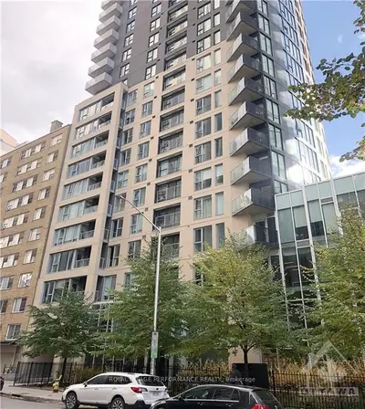 40 Nepean Street 2205, Ottawa Centre, On K2p 0x5