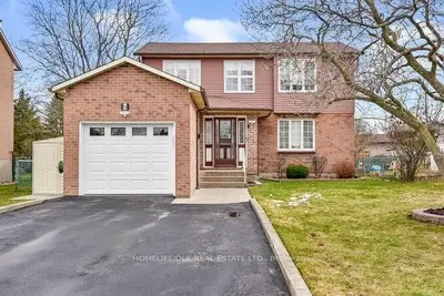 7 Cambridge Crescent, Brockville, On K6v 6l7