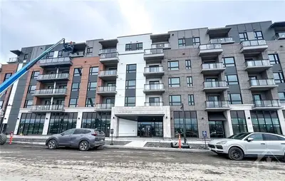 1350 Hemlock Road 410, Manor Park - Cardinal Glen And Area, On K1k 5c2