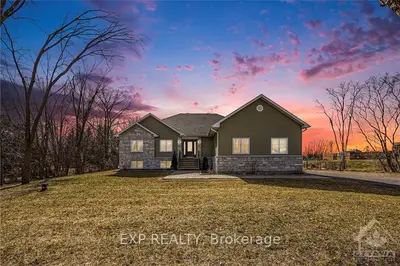 4 Merkley Place, North Dundas, On K0a 2r0