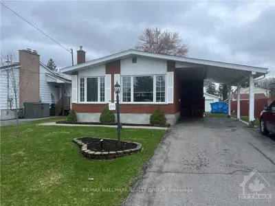 879 Willow Avenue, Orleans - Cumberland And Area, On K1e 1c2