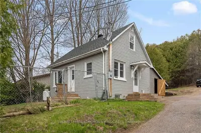 168 Bonnechere Street E, Bonnechere Valley, On K0j 1t0
