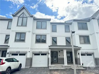 543 Woven, Stittsville - Munster - Richmond, On K2s 3b2