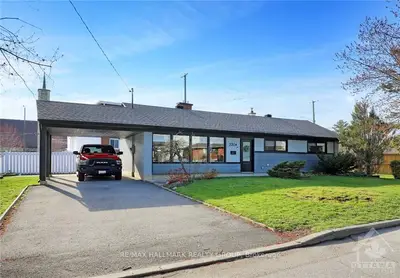 2204 Utah Street, Alta Vista And Area, On K1h 7w8