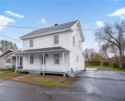368 St-joseph Street, Alfred And Plantagenet, On K0b 1a0