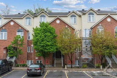 99 Steele Park, Cyrville - Carson Grove - Pineview, On K1j 0j2