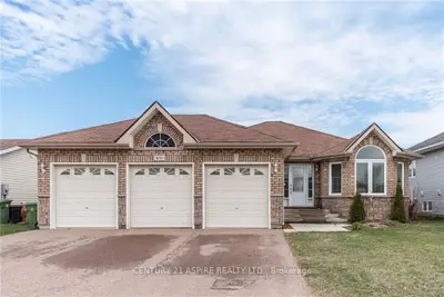 1010 Limestone Trail, Petawawa, On K8h 0a6