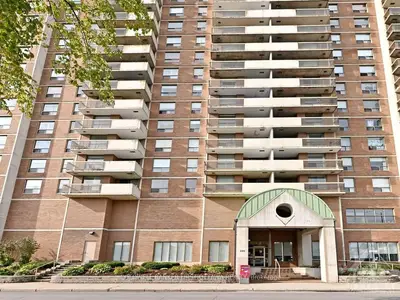 200 Lafontaine Avenue 809, Vanier And Kingsview Park, On K1l 8k8