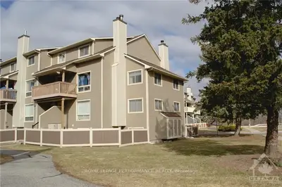 790 St Andre Drive 65a, Orleans - Convent Glen And Area, On K1c 4s1