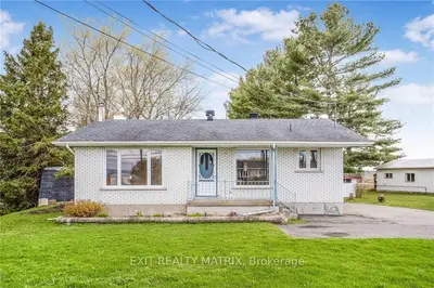 1632 County Rd 4 Road W, Hawkesbury, On K0b 1k0