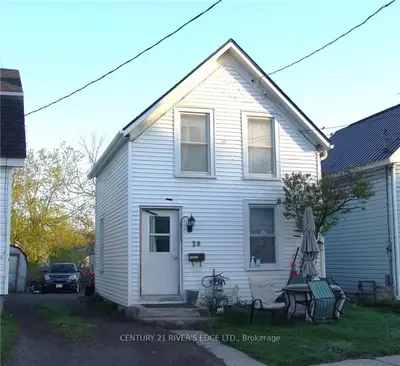 28 Charles Street, Brockville, On K6v 1t2