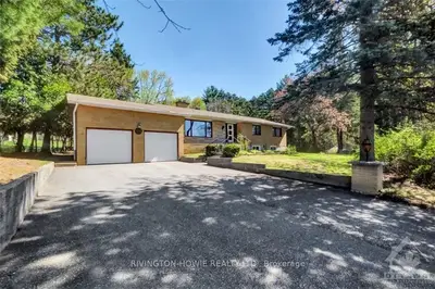 216 Donald B Munro Drive, Carp - Huntley Ward, On K0a 1l0