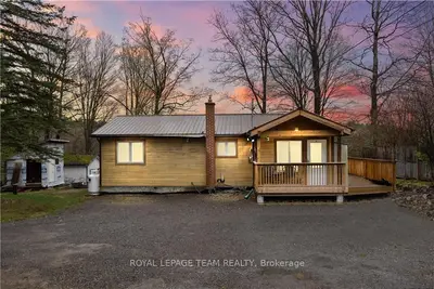 72 Stringers Lane, Greater Madawaska, On K0j 1g0