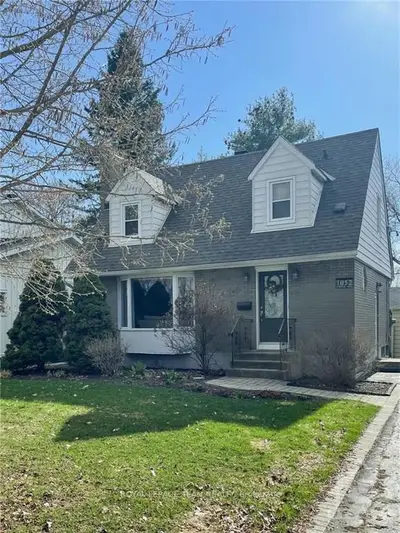1052 Fisher Avenue, Dows Lake - Civic Hospital And Area, On K1z 6p6