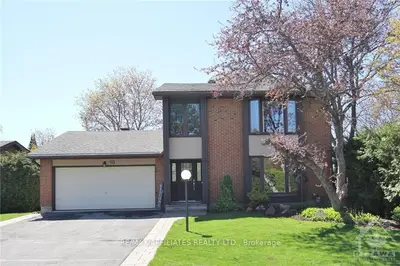 48 Nanook Court, Kanata, On K2l 2b1