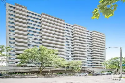 40 Landry Street 605, Vanier And Kingsview Park, On K1l 8k4