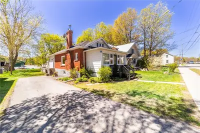 136 George Street, Lanark Highlands, On K0g 1k0