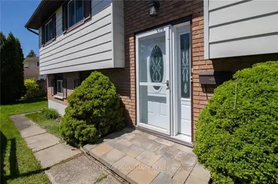 789 Comstock Crescent, Brockville, On K6v 6c9