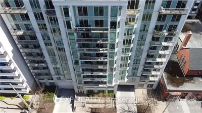 138 Somerset Street W 1011, Ottawa Centre, On K2p 0a3