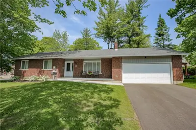 2 Westview Place, Brockville, On K6v 6g1