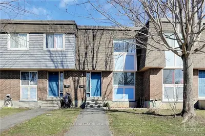 3054 Fairlea Crescent, Hunt Club - South Keys And Area, On K1v 8t7