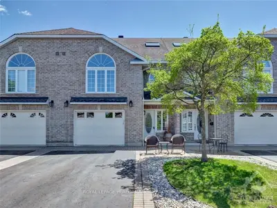 70 Callaway Court, Orleans - Convent Glen And Area, On K1c 7s4