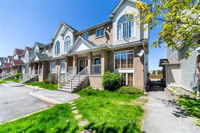 4493 Harper Avenue, Cyrville - Carson Grove - Pineview, On K1j 1c9