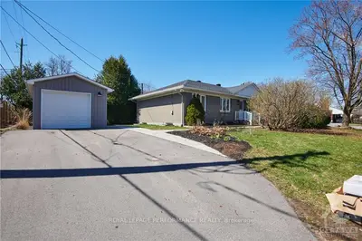 762 Colson Avenue, Elmvale Acres And Area, On K1g 1r7