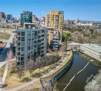 300c Lett Street 701, West Centre Town, On K1r 0a8