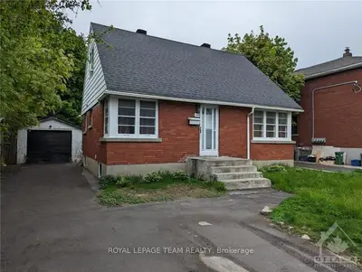 184 Woodroffe Avenue, Woodroffe, On K2a 3t9