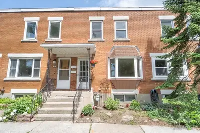 365 Larouche Street, Vanier And Kingsview Park, On K1l 7l1