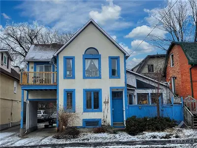 420 Lyon Street, Ottawa Centre, On K1r 5x2