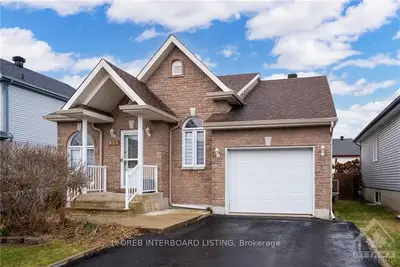824 Pilon Street, Hawkesbury, On K6a 3p8
