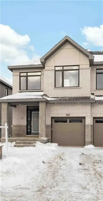 320 MAKOBE Lane, Blossom Park - Airport and Area, ON K4M 0M1