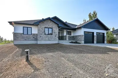 11950 Armstrong Road, North Dundas, On K0c 2k0