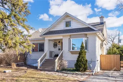 529 Rowanwood Avenue, Carlingwood - Westboro And Area, On K2a 3c9