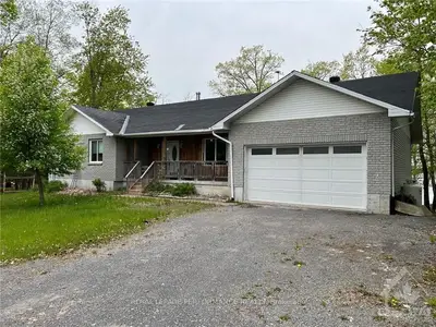 5539 Loggers Way, Carp - Dunrobin - Huntley - Fitzroy And Area, On K7s 3g7