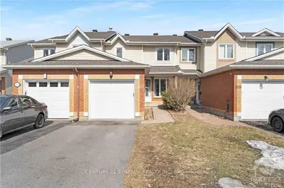 507 LAWLER Crescent, Orleans - Cumberland and Area, ON K4A 3Y5