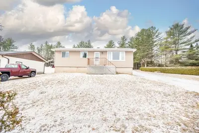 127 Lance Road, Laurentian Hills, On K0j 1p0