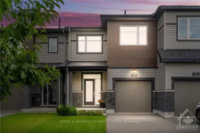 93 Gardenpost Terrace, Orleans - Cumberland And Area, On K4a 3t9