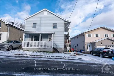 273 Shakespeare Street 2, Vanier And Kingsview Park, On K1l 5m7