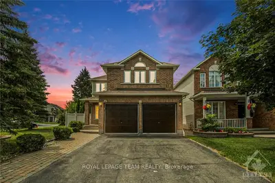 15 Bondar Way, Hunt Club - South Keys And Area, On K1t 4a9