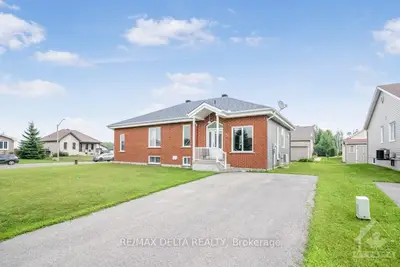 98 Richard Street, Alfred And Plantagenet, On K0b 1a0