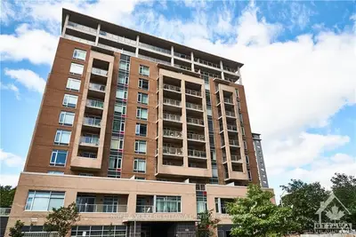 100 Champagne Avenue 501, Dows Lake - Civic Hospital And Area, On K1s 4p4