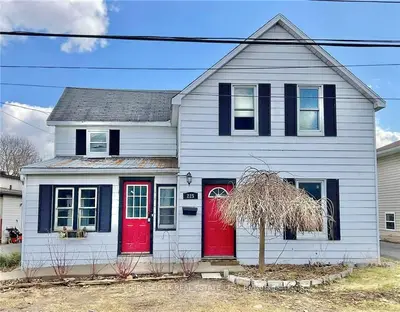 225 Wood Street W, Prescott, On K0e 1t0