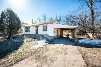 1068 Pembroke Street W, Pembroke, On K8a 5r4