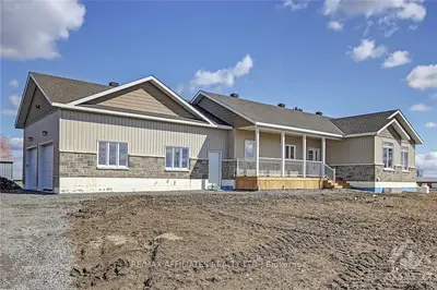 3654 Twin Elm Road B, Fallowfield Rd South Of Ottawa, On K0a 2z0