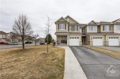 176 Patriot Place, Kanata, On K2m 0b9